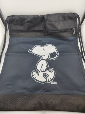 Snoopy Peanuts Drawstring Backpack Black Mesh Front Zip Pocket School Gym Bag